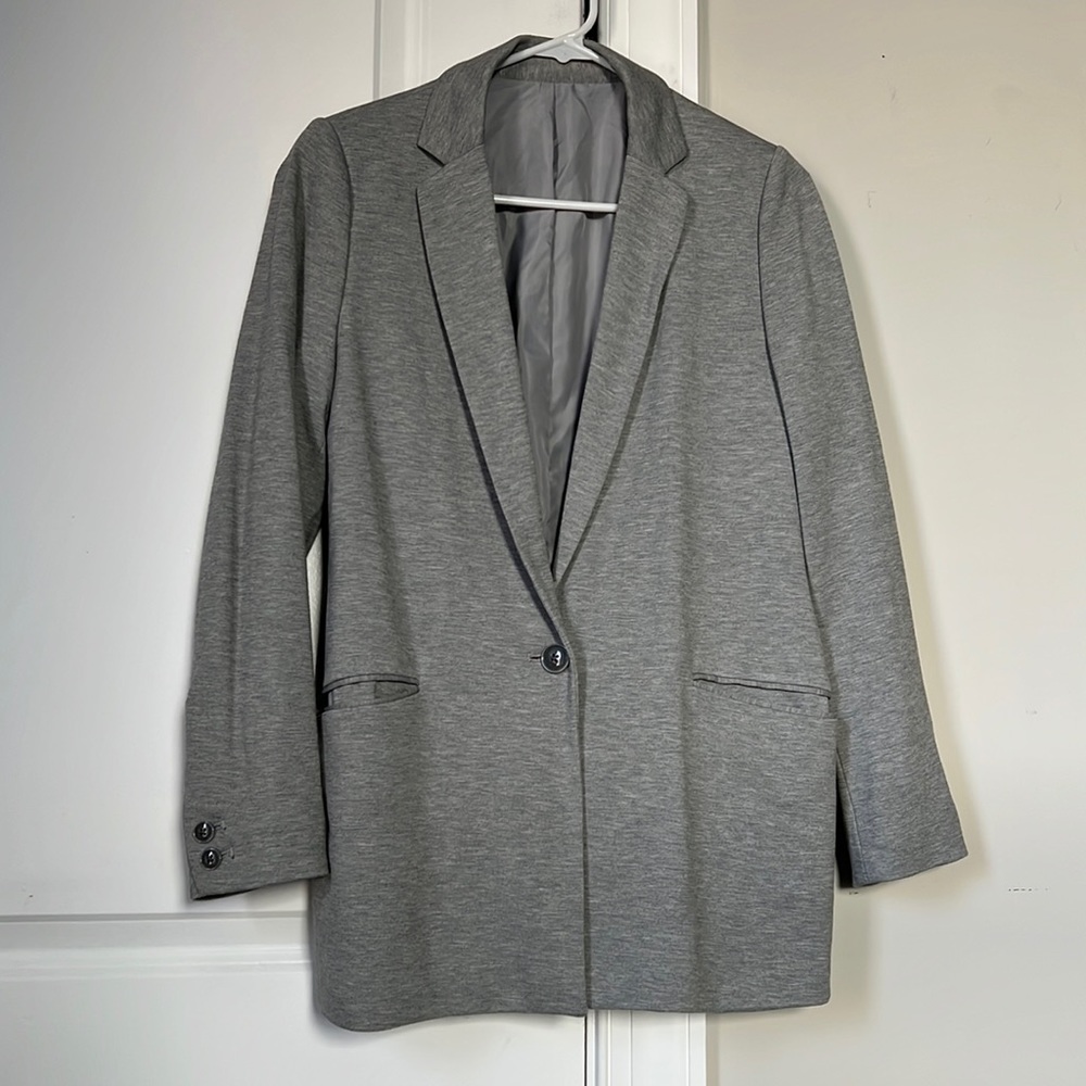 Blazer size Medium from GU (Japan)
